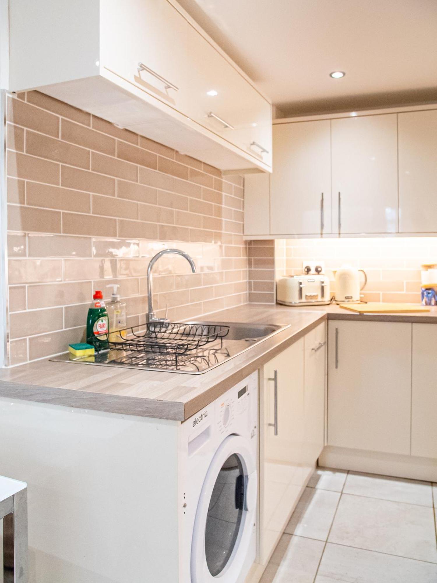 Stylish Spacious 1 Bedroom Apt At Dealhouse Huddersfield Kültér fotó